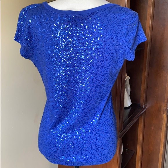Express royal blue V-neck sequins T Medium - Picture 4 of 5